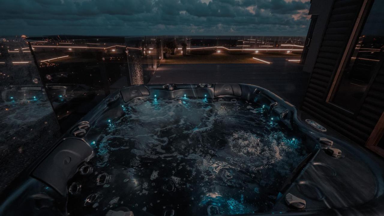 Sky Garden Penthouse Apartment Клайпеда Екстериор снимка